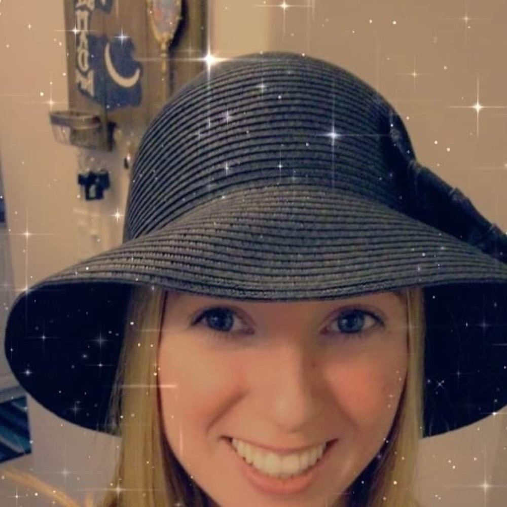 Meet your Posher, Chelsey